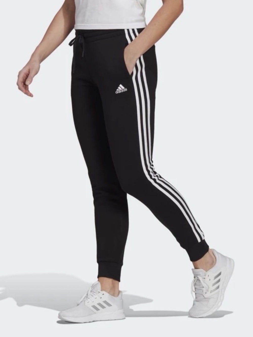 NWT Adidas Essentials Fleece 3-Stripe Slim Fit Jogger Women’s XS